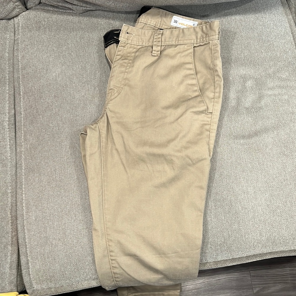 Volcom Tan pants